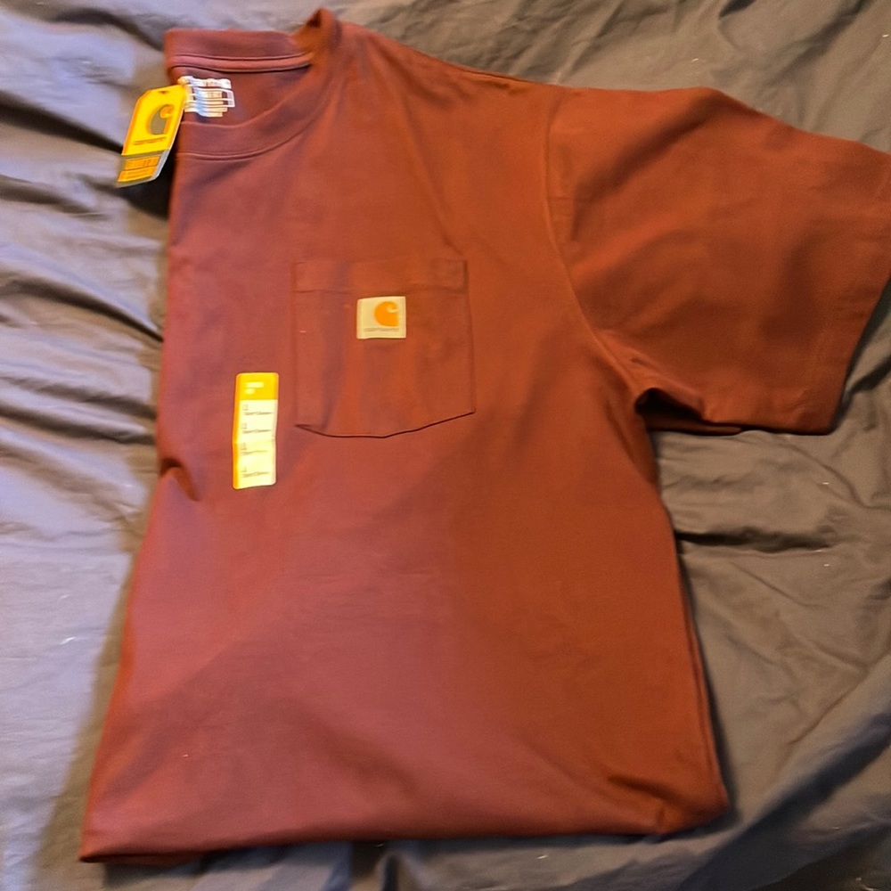CARHARTT BEAND NEW MENS SHIRT!